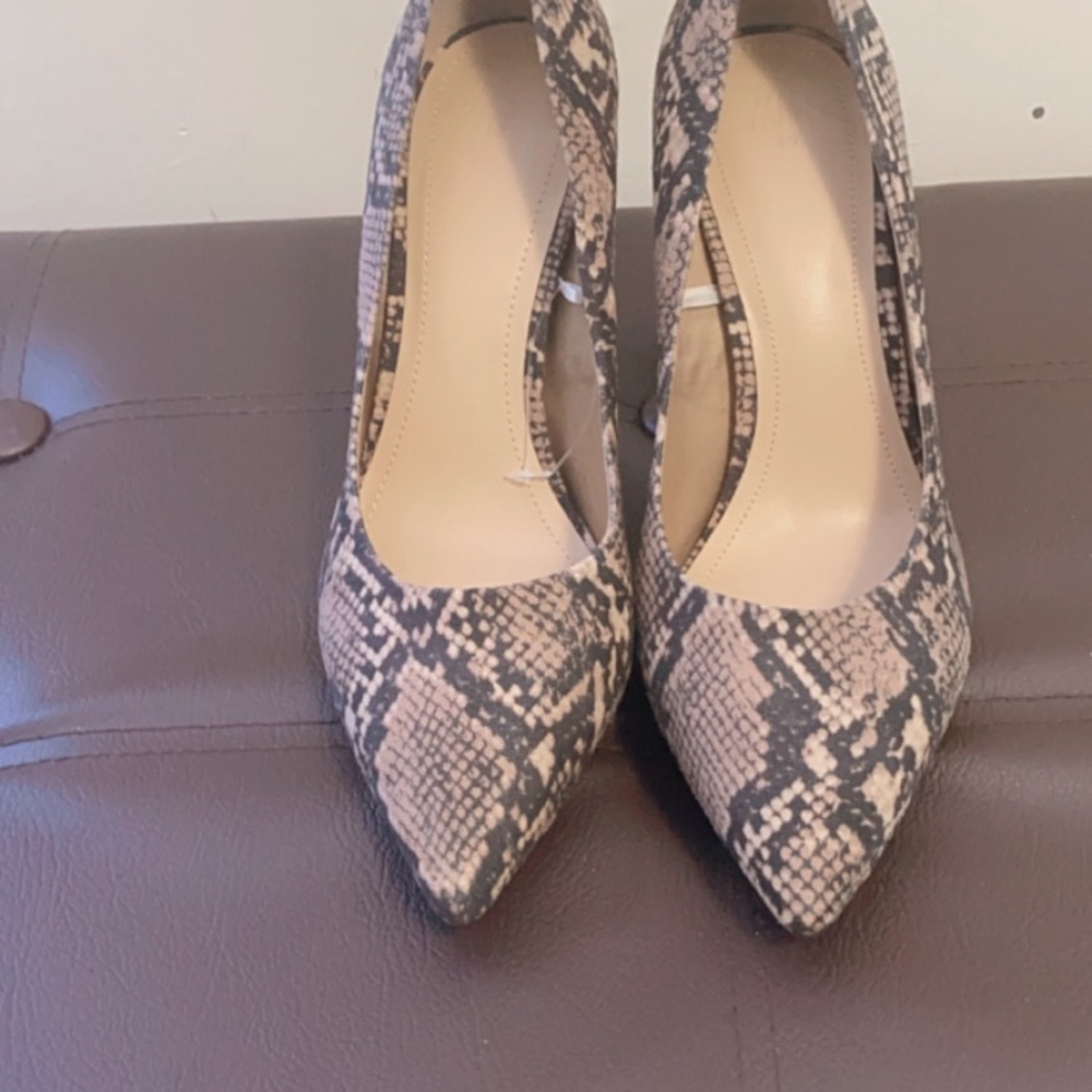 Snake print high heels  for woman size 9 - Picture 3 of 4